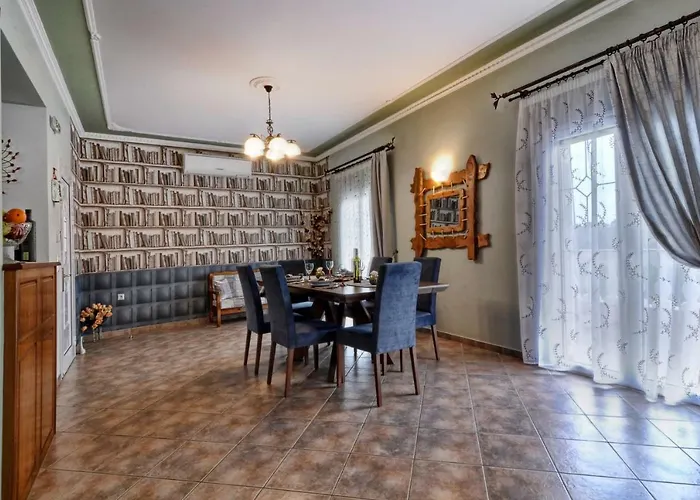 Appartement Angela Pool Agios Georgios Pagon