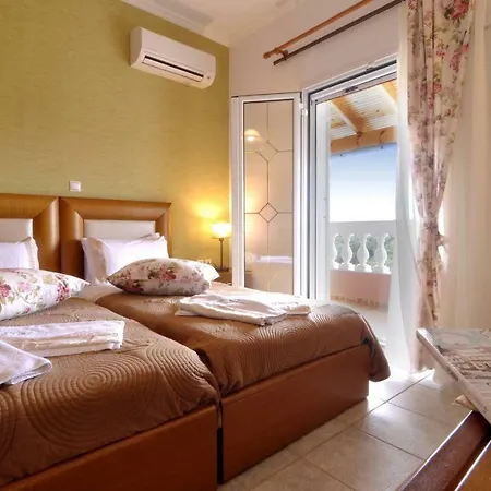 Apartament Angela Pool Agios Georgios Pagon